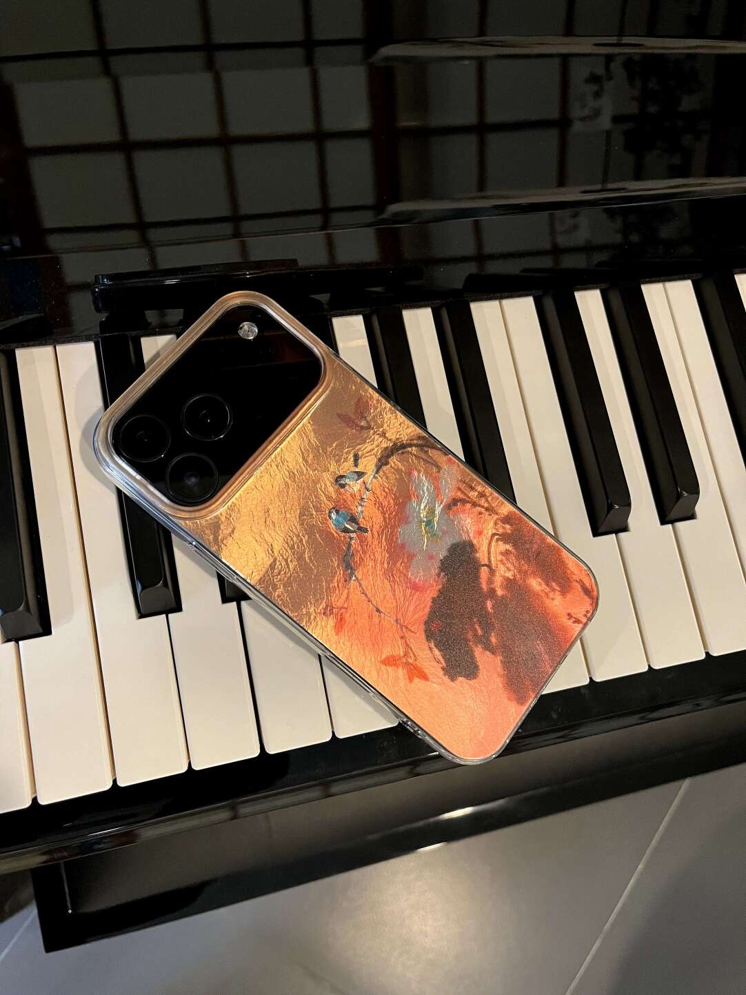 Chinoiserie Magpie & Peony Oriental Ink Painting Laser Metallic Silicone Case-YX