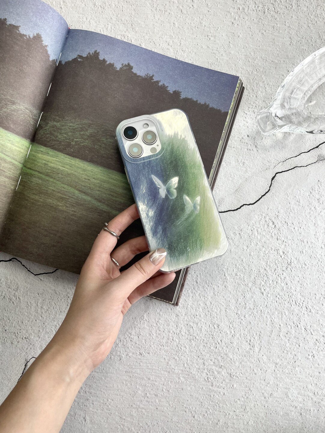 Artistic Metallic Luster Butterfly Breath Phone Case IMD-SSL