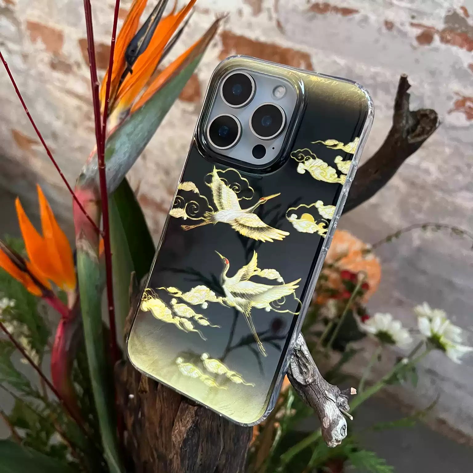 Golden Crane IMD Dual-Layer Case | iPhone Case | Three Fleas